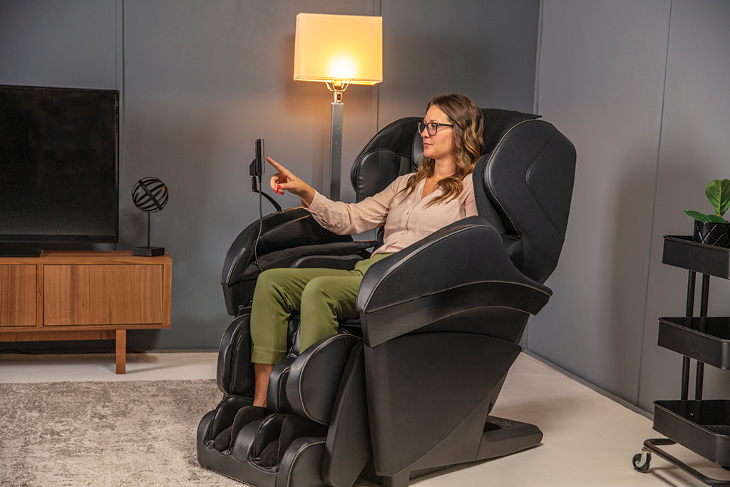 Panasonic MAK1 Massage Chair